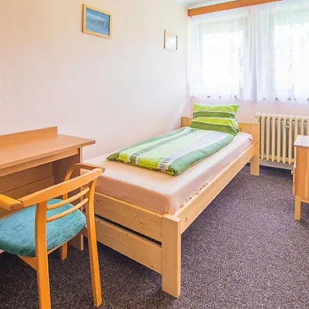 Dvorska Bouda Strážné